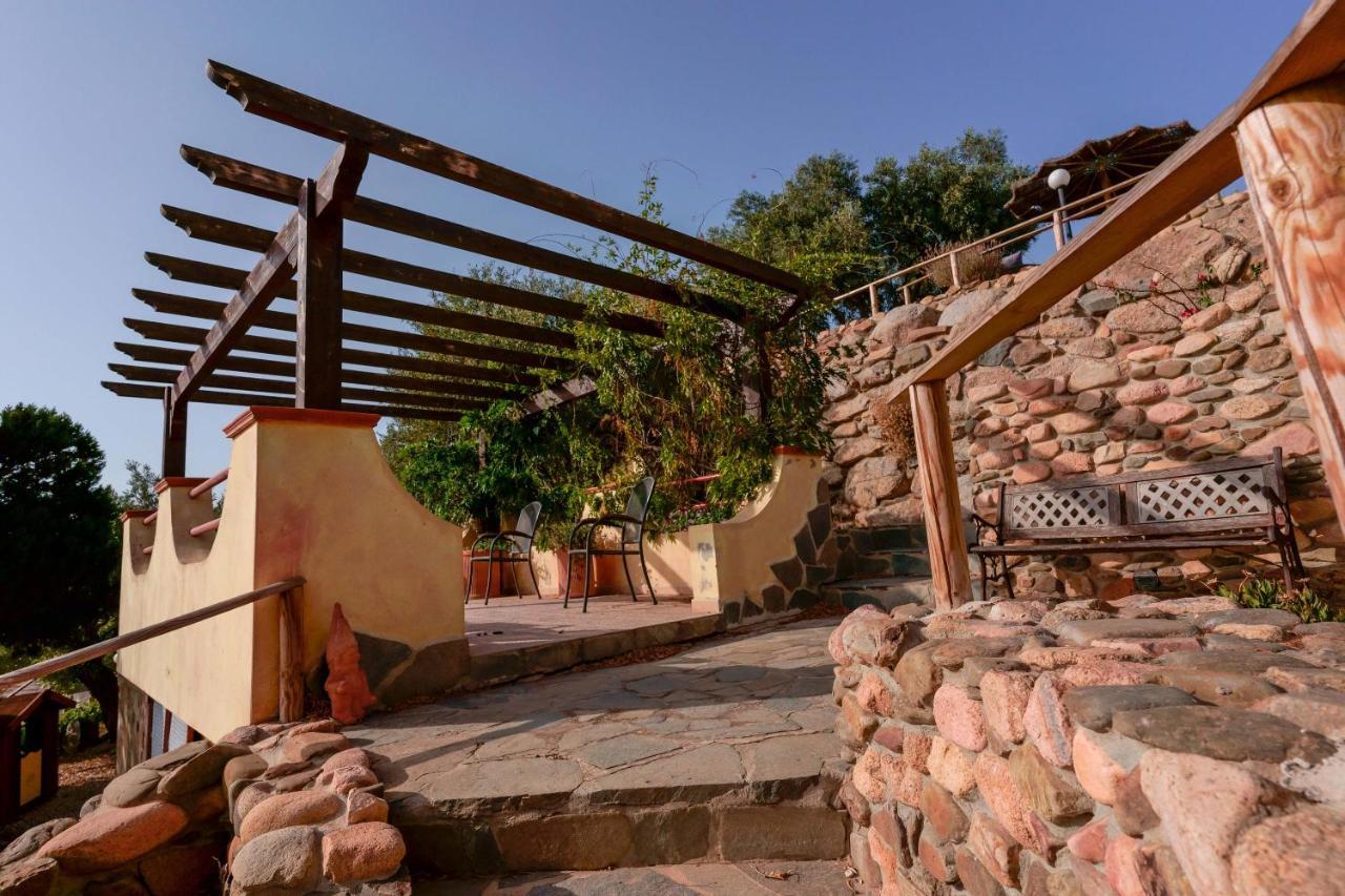 Cedri 14 Guest House Капитана Екстериор снимка